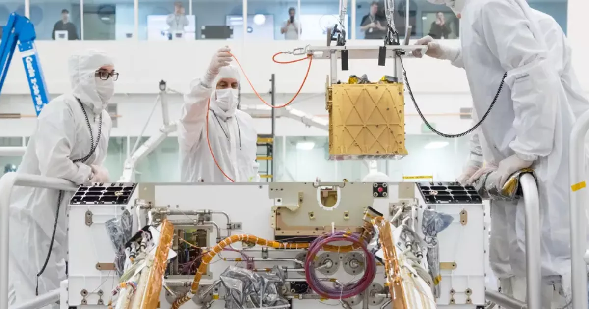 Μια συσκευή στο ρόβερ Perseverance της NASA παρήγαγε αρκετό οξυγόνο στον Άρη για να αναπνεύσει ένας μικρός σκύλος για 10 ώρες. Οι αστροναύτες θα μπορούσαν να είναι οι επόμενοι